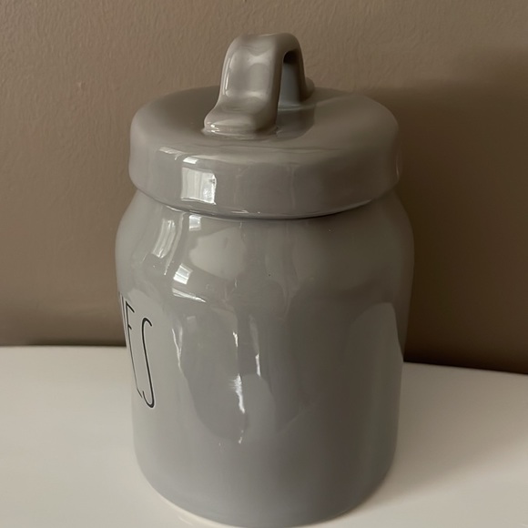 Rae Dunn - COOKIE - baby canister - Picture 4 of 6